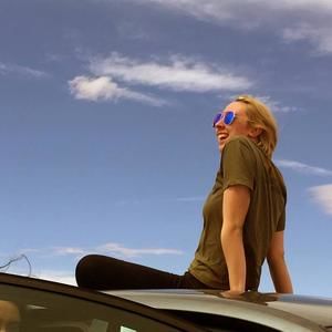 Meet your Posher, Andrea